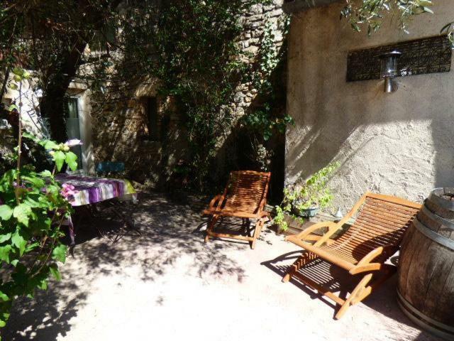Domaine Chanoine Rambert Saint-Andre-d'Olerargues Buitenkant foto